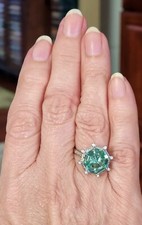HIGH QUALITY SEA FOAM GREEN & WHITE CZ RING UNIQUE COLOR VERY REFLECTIVE SEAFOAM
