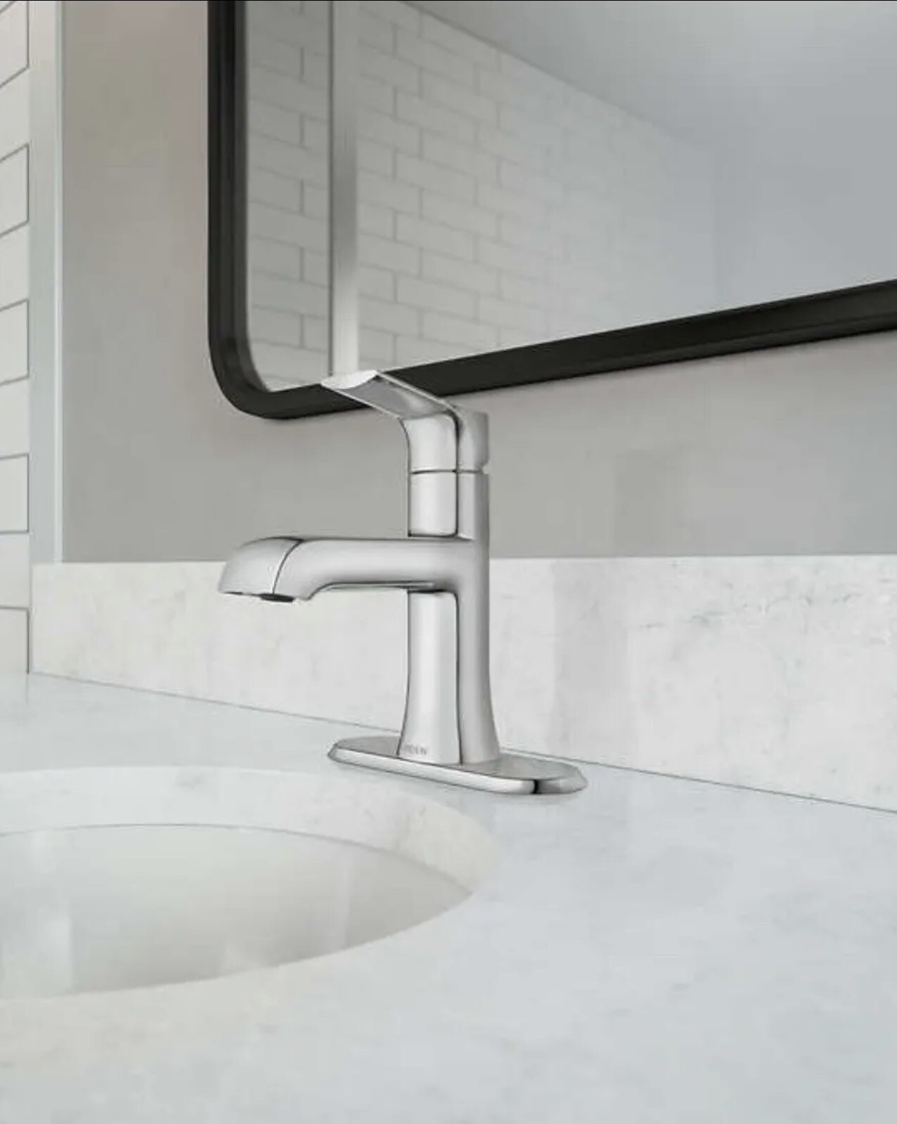 Moen Liso 84540SRN Bathroom Sink Faucet. Finish Brushed Nickel. NEW