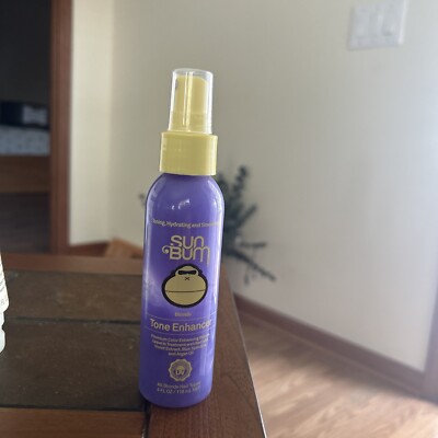 SUN BUM Blonde Tone Enhancer Leave In Treatment for Blondes 4 fl. oz