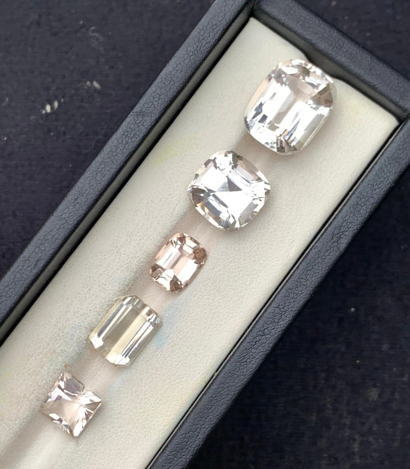 Lote de piedras preciosas de topacio champán natural de 45 quilates | Corte esmeralda y cojín | 5 piezas Foto 4 de 4