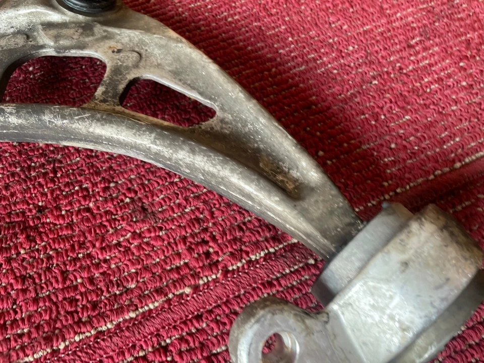 BMW 2000-2008 E46 E85 BRAZO DE CONTROL INFERIOR DELANTERO IZQUIERDO LADO DEL CONDUCTOR HORQUILLA OEM 136K Foto 3 de 4
