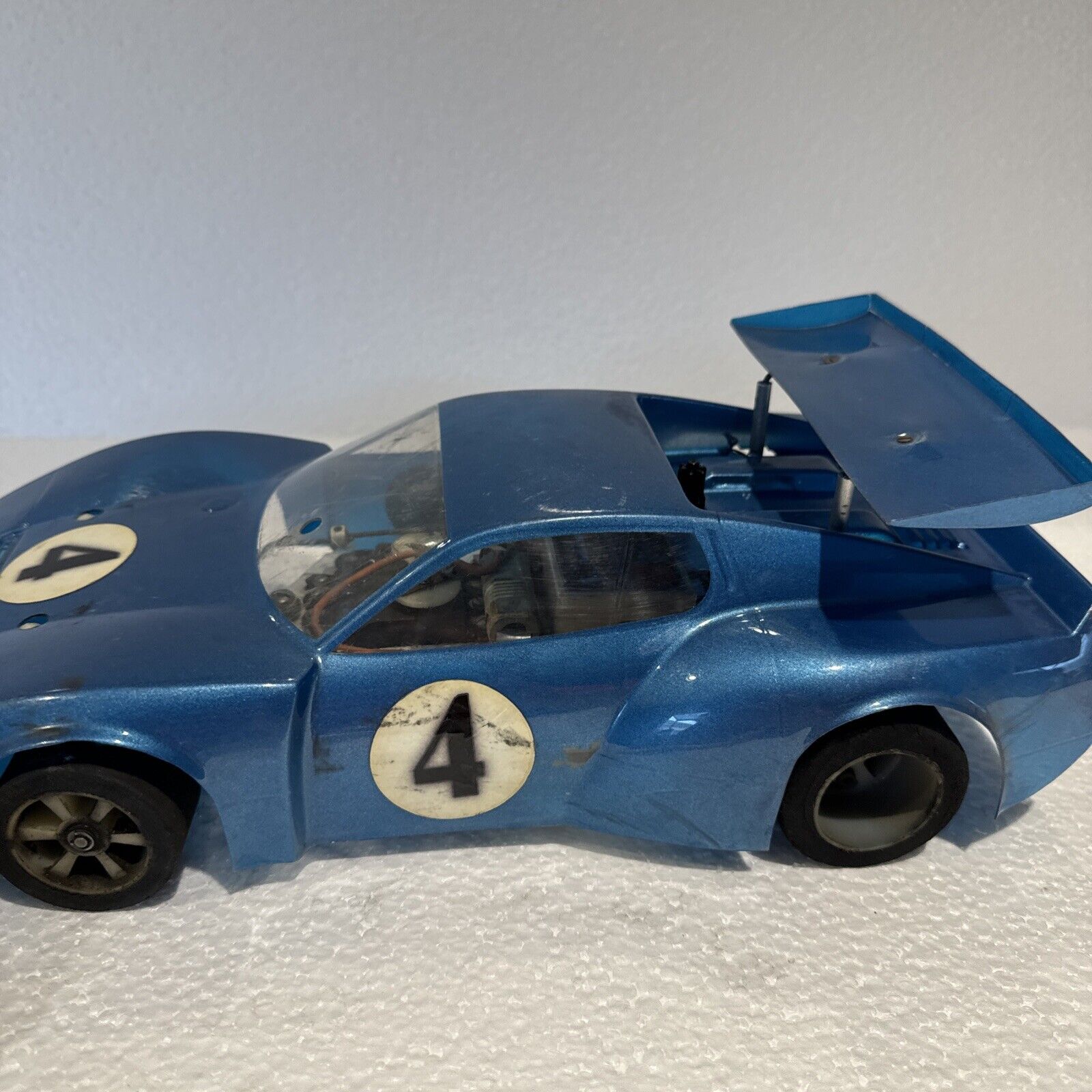 Picture 4 of 24