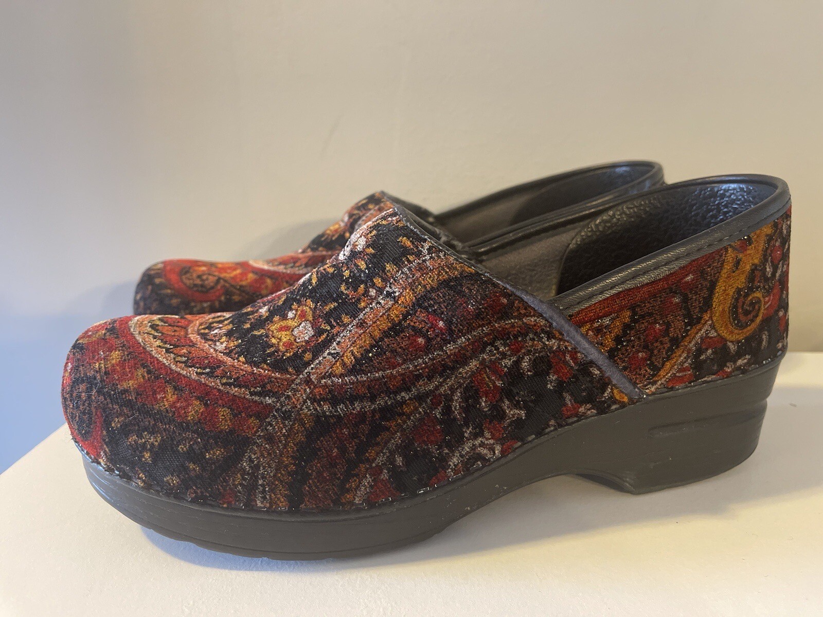 DANSKO Women's Paisley Vegan Velvet Tapestry Professional Clogs Size 9.