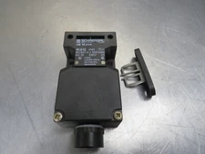 Schmersal AZ16 ZVRK Interlock Switch