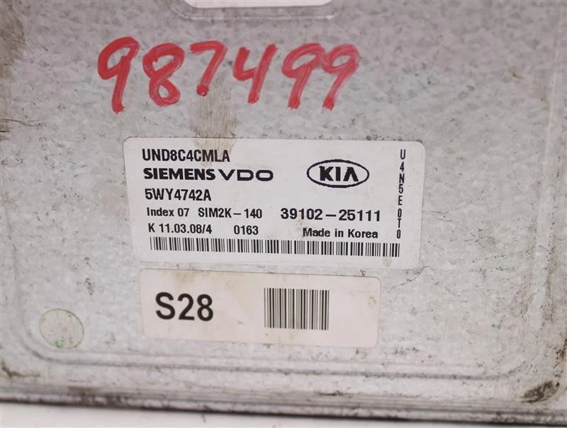 Used Engine Control Module (ECM) fits: 2008 Kia Rondo Electronic Control Module Foto 4 de 4
