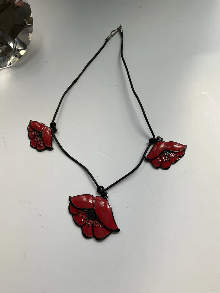 Yves Saint Laurent Accesorios Collar Flor Pasarela YSL Foto 2 de 4