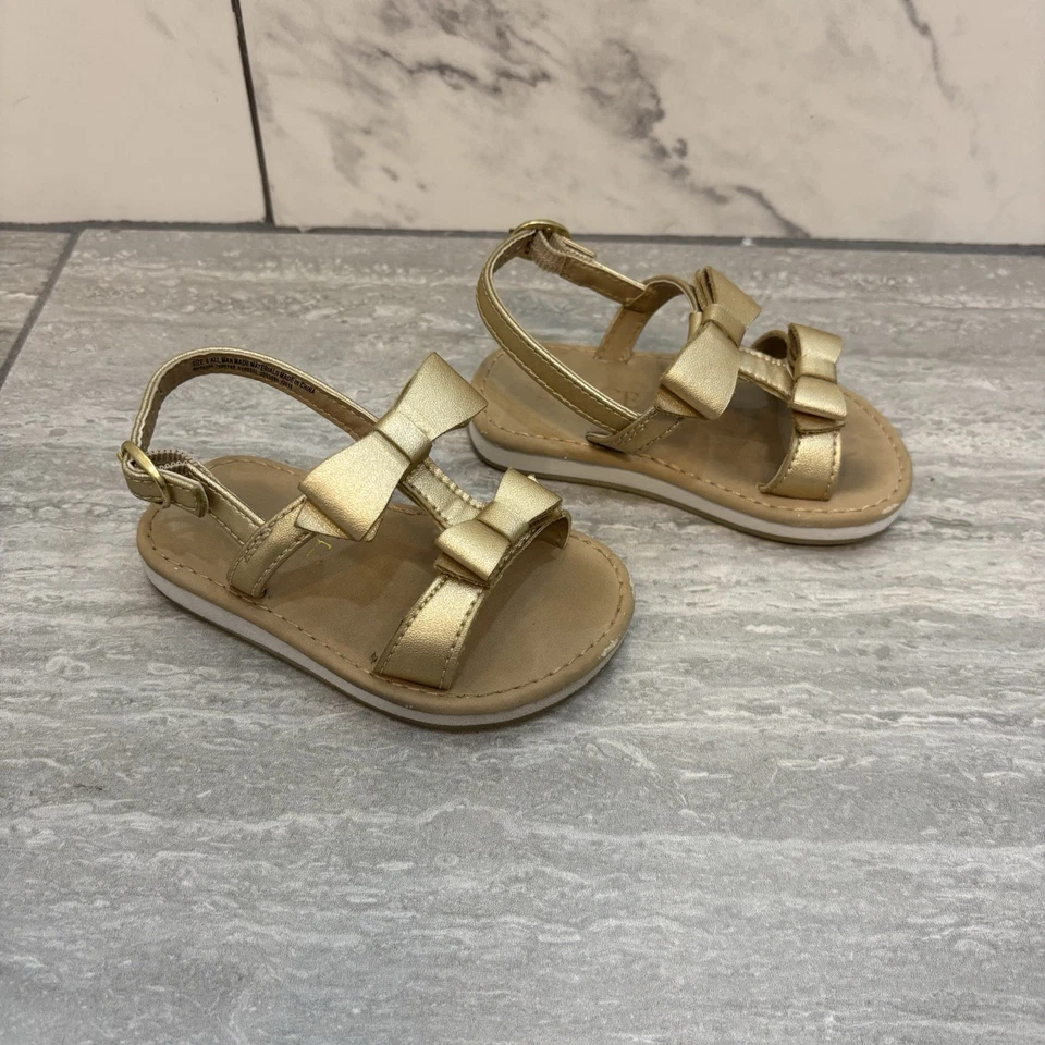 Детское место ребенка ясельного возраста Baby Girl золотой сандалии с бантом размер 4, милый! - Изображение 3 из 4