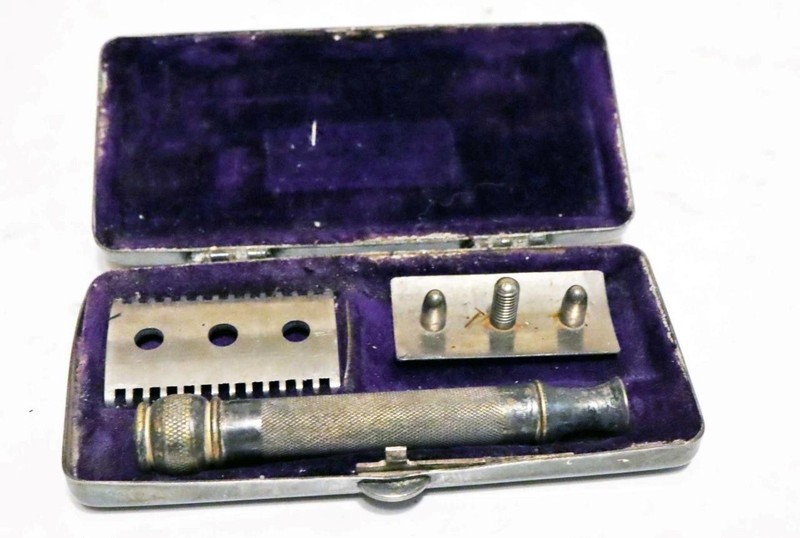 Gillette "Old Type" Open-Comb Safety Razor Set in Original Case, c. 1904-20