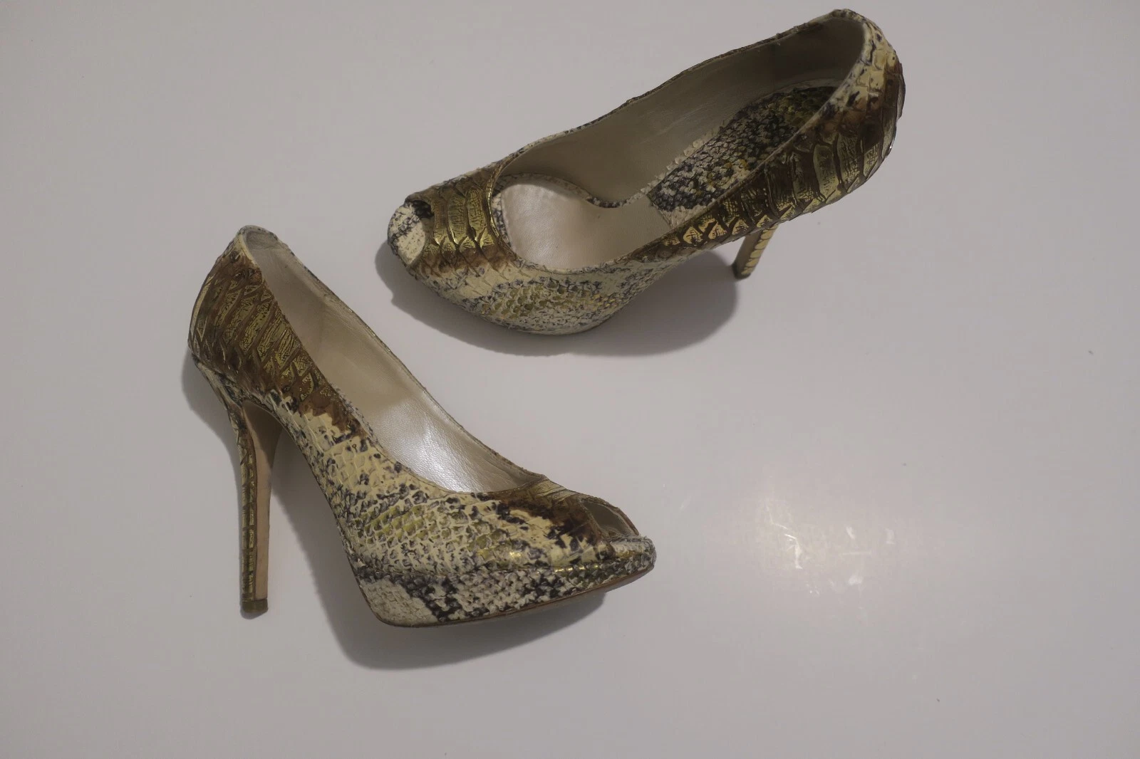 TALONS ORTEILS PEEP EN PEAU DE SERPENT CHRISTIAN DIOR MÉTALLIQUE TAILLE 36,5
