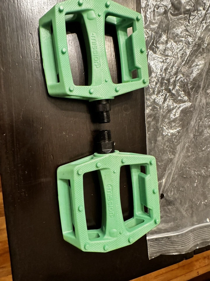 Pedales de PC Mission BMX Impulse - verde Kelly Foto 2 de 4