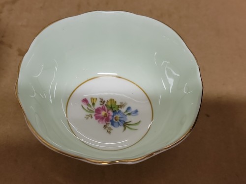 Paragon Victoriana Footed Creamer & Open Sugar Bowl Set Used light green white - Picture 9 of 10