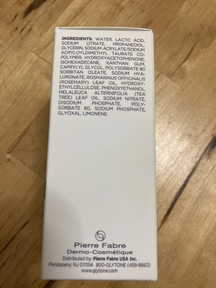 Suero retexturizante superficial Glytone Lactic, microexfoliante, 30 ml/1 fl. oz Foto 4 de 4