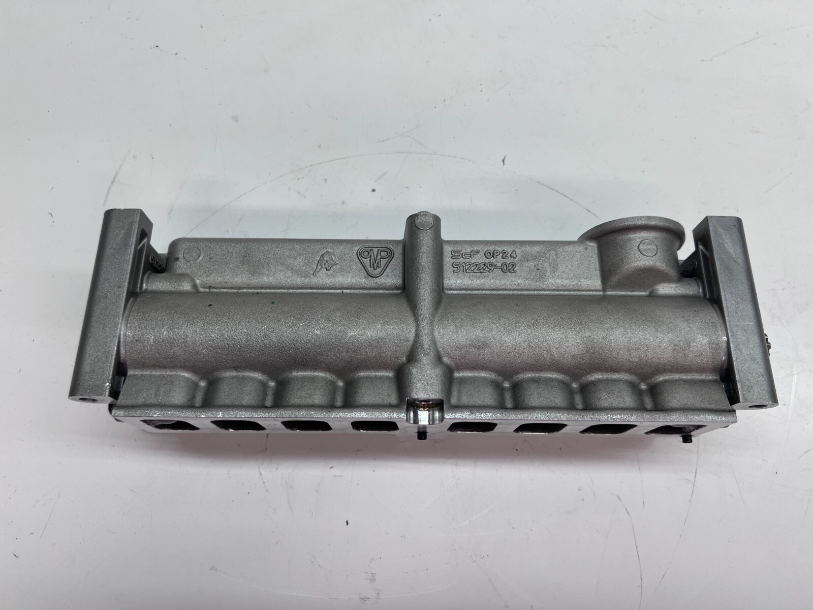 LAMBORGHINI AVENTADOR LP-700 OIL PUMP SCAVENGE PUMP OEM 07M115105R
