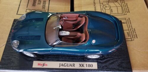 Maisto Jaguar XK-180 Blue - Picture 3 of 7