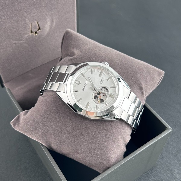 Bulova Surveyor 96A274 Tono Plateado Esfera Hombre Clásico Automático Cronógrafo 42mm 5