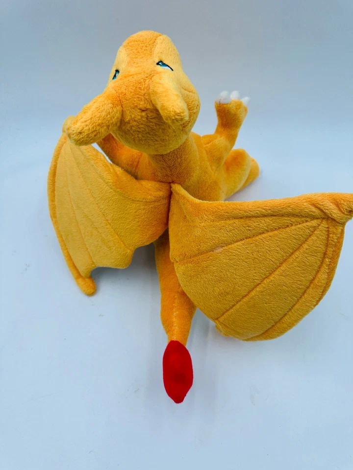 Pokemon Charizard Nintendo Alto Banpresto Peluche Tipo Fuego 2010 Juguete Foto 3 de 4