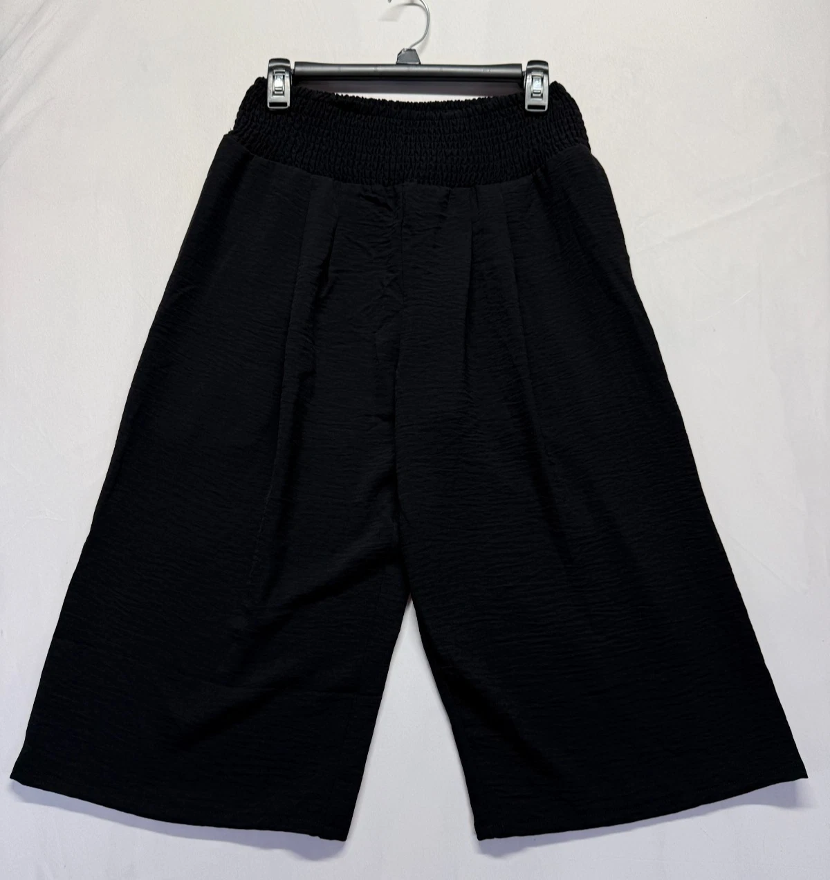 Lepunuo Capri Pants Womens Medium Black Casual High Rise Elastic Waist Wide Leg
Opens in a new windo