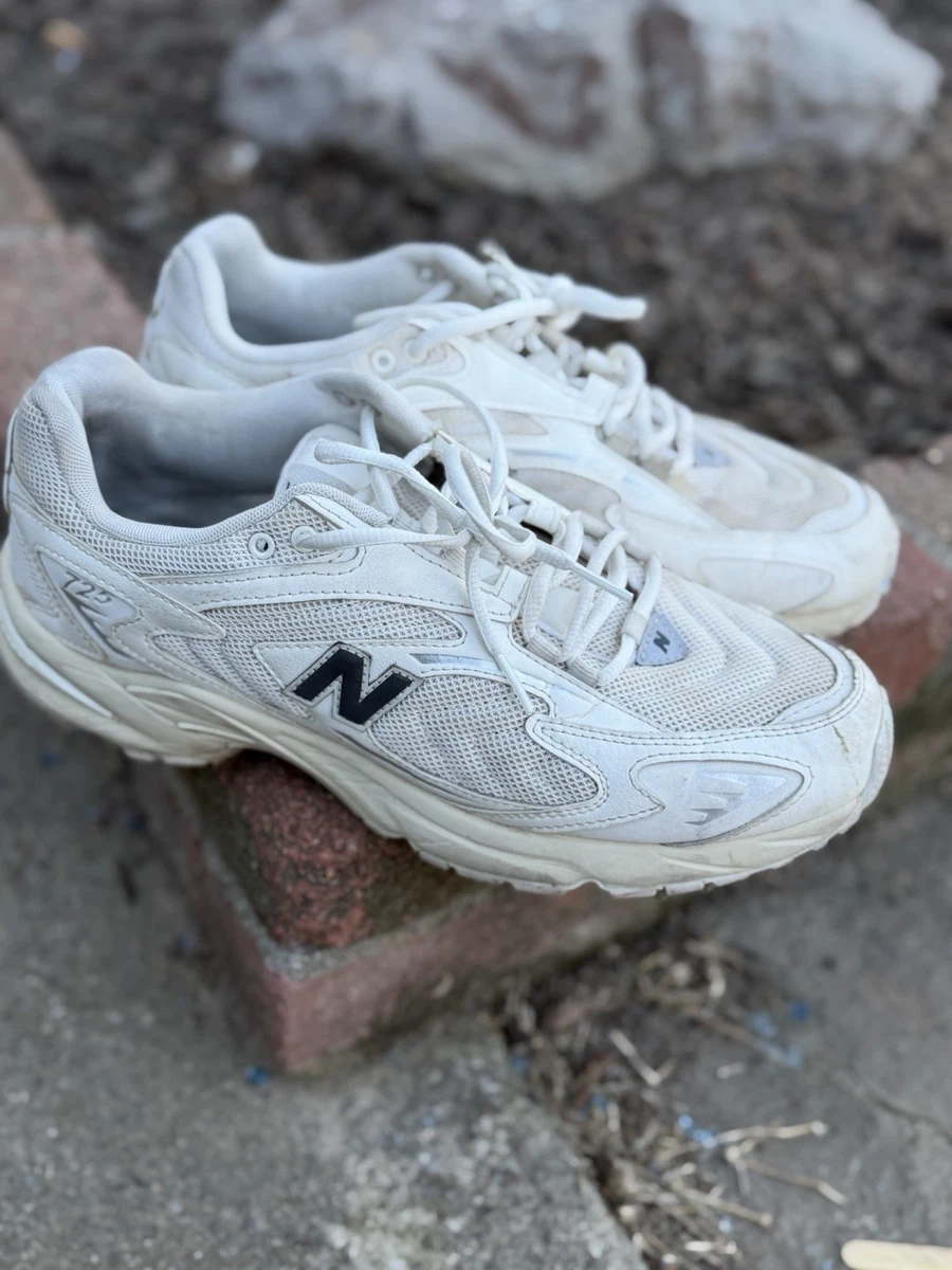 New Balance 725 Off White Grey for Sale | Authenticity Guaranteed