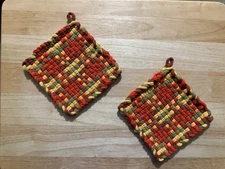 Handmade 2 Beautiful Cotton Woven Potholders 4 Colors Spice Yellow Leaf Orange