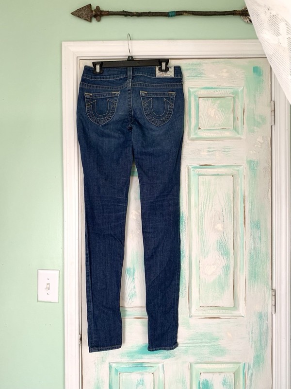 True Religion Stella Medium Wash Blue Denim Jeans Size 28