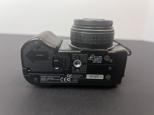 Canon EOS Elan 35mm SLR Film Camera Body With Strap Fast Shipping Powers On - Picture 12 of 12