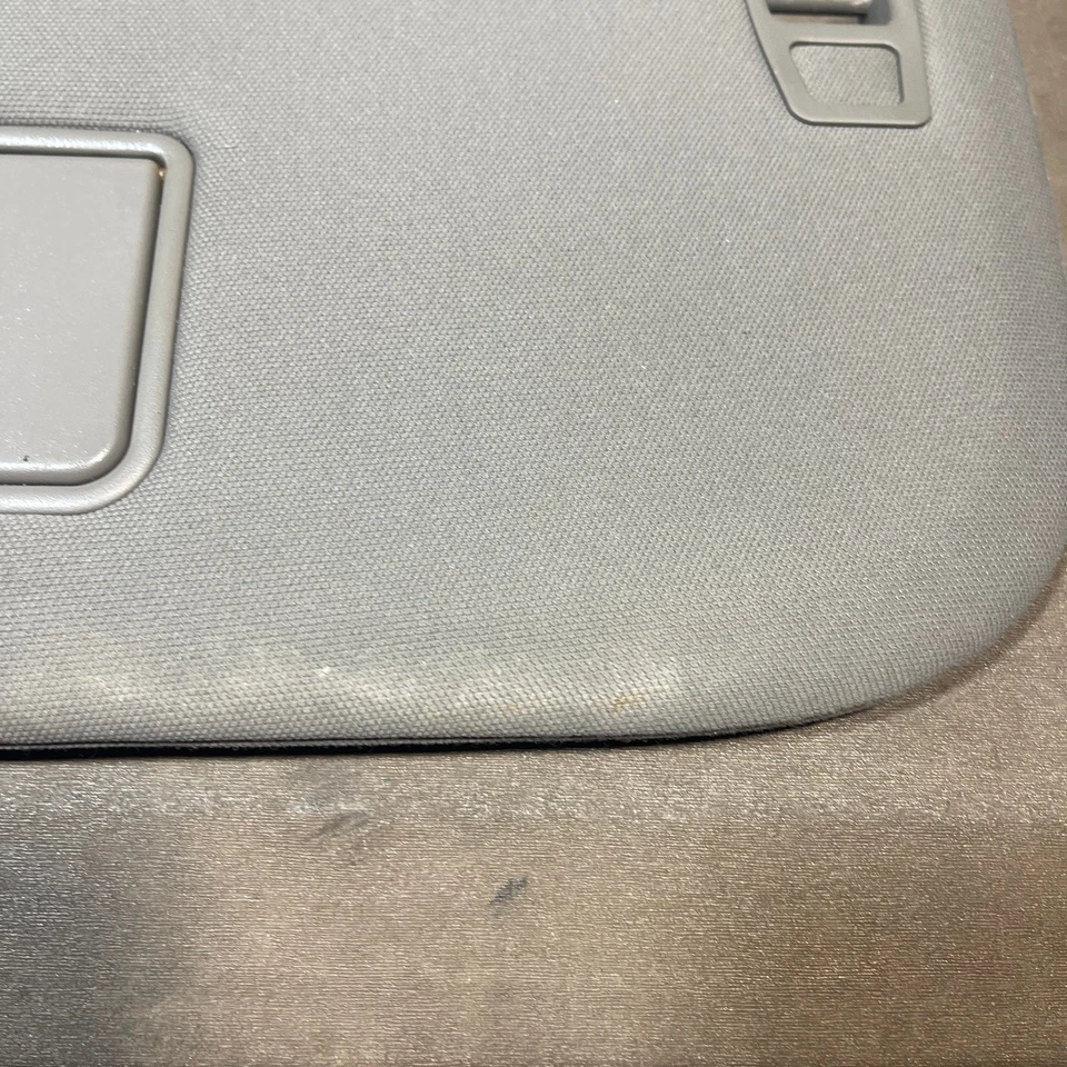 2017-2022 FORD F350 SD MOTORISTA DIANTEIRO PASSAGEIRO ESQUERDO DIREITO VISEIRA SOLAR PANO CINZA - Imagem 3 de 4