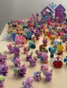 Hatchimals 207 All kinds, 3 Dolls And 3 Playsets 2 Lrg  2sm Pony&rsquo;s Accessories ￼