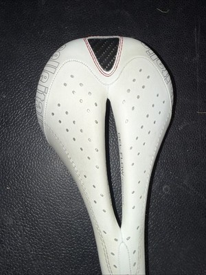 Selle Italia Flite Gel Flow Road Bike Racing Saddle White 130mm