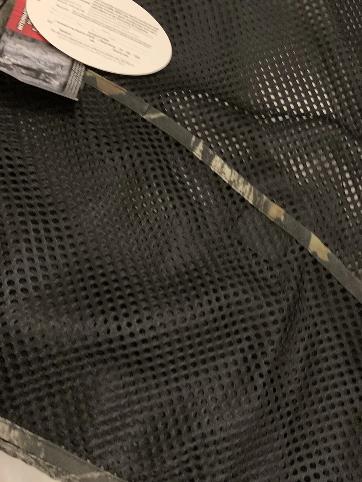 Mossy Oak “Quail Unlimited” Hunting Vest Camouflage And Mesh Construction - Image 2 of 4