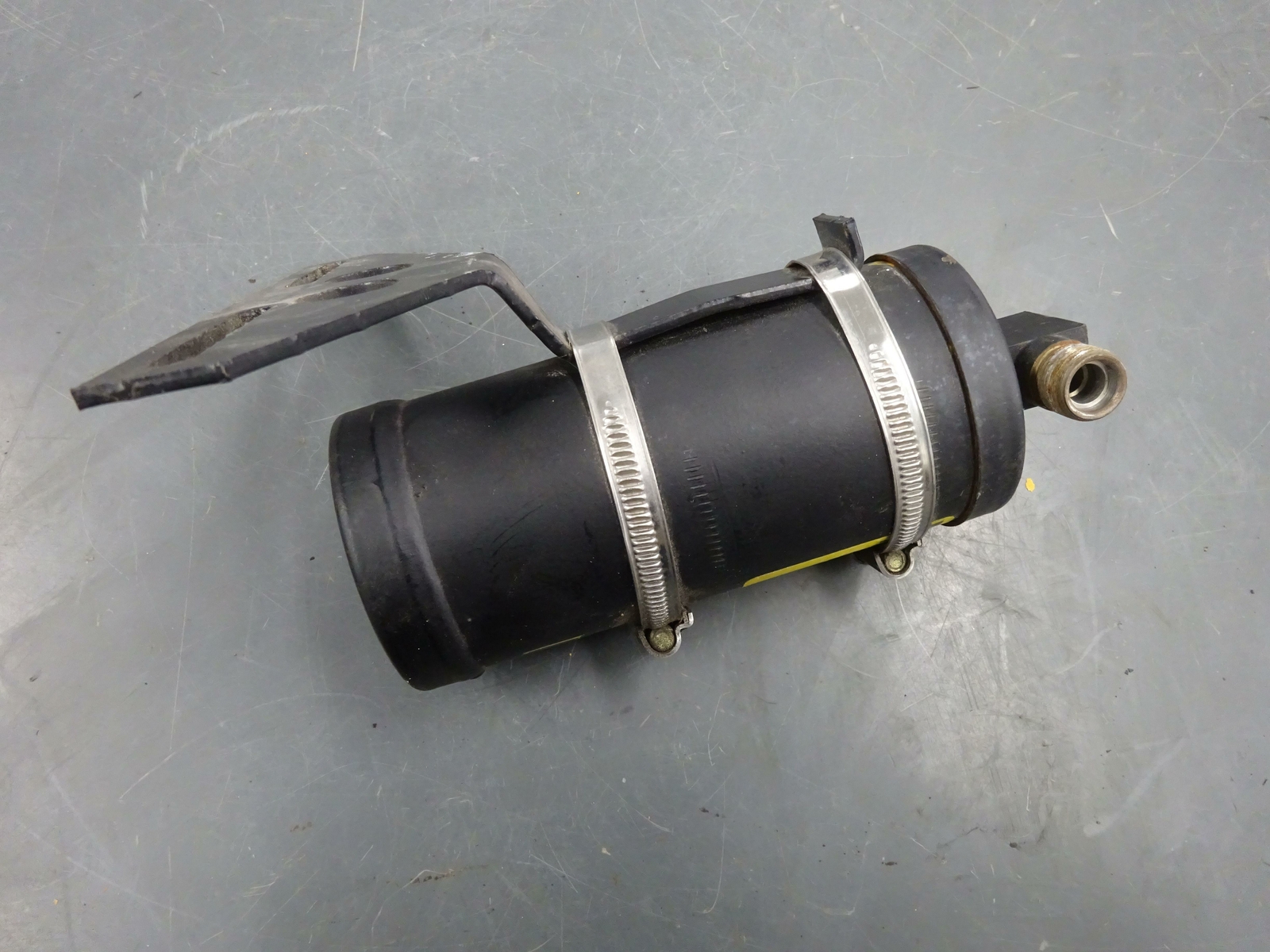 LOTUS ELISE: A/C Line Filter Dryer Reciever 2005