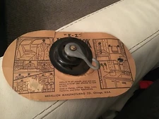 Vintage “E -Z” VAC Hook  1 1/2” SUCTION HOOKS Hangers Made in USA By Medallion