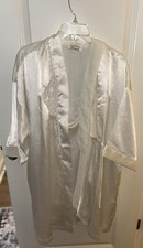 Dentelle Size L Feminine Lace Embroidery Faux Pearls Gown And Robe Set