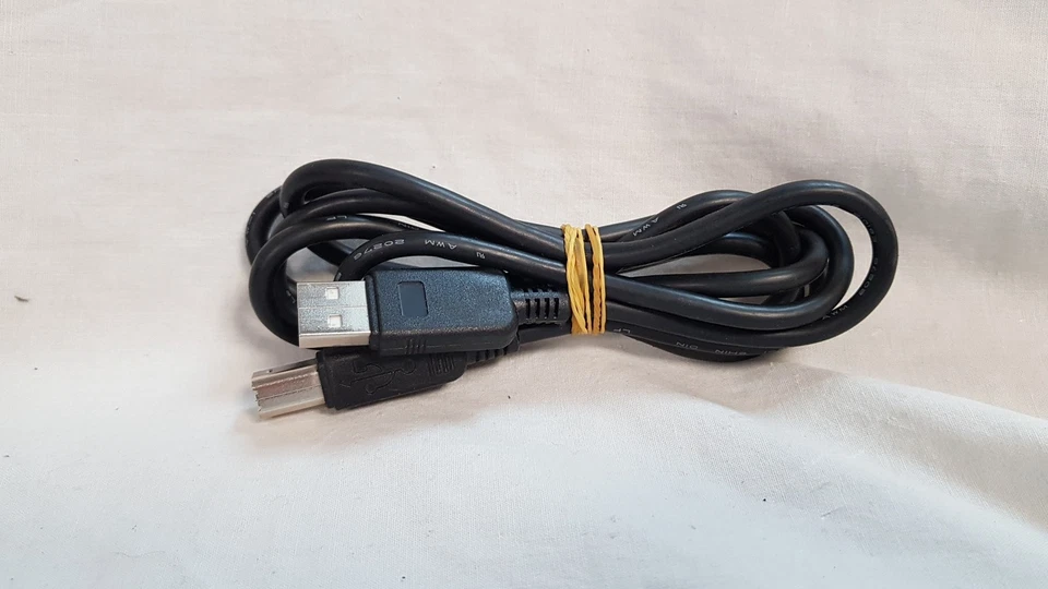 TrekStor 160GB tragbare USB 2 externe Festplatte mit Kabeln - Bild 3 von 4