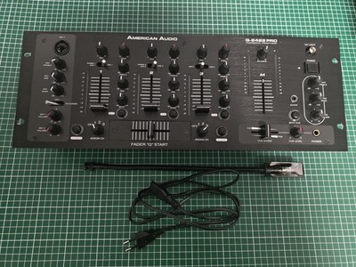 American Audi Q-2422 PRO Dj Mixer