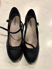 Capezio Black Tap Dance Shoes Women Mary Jane Strap D25 MPN Capezio size 5.5W