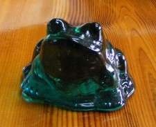 DARK GREEN  GLASS FROG/TOAD PAPERWEIGHT FIGURINE