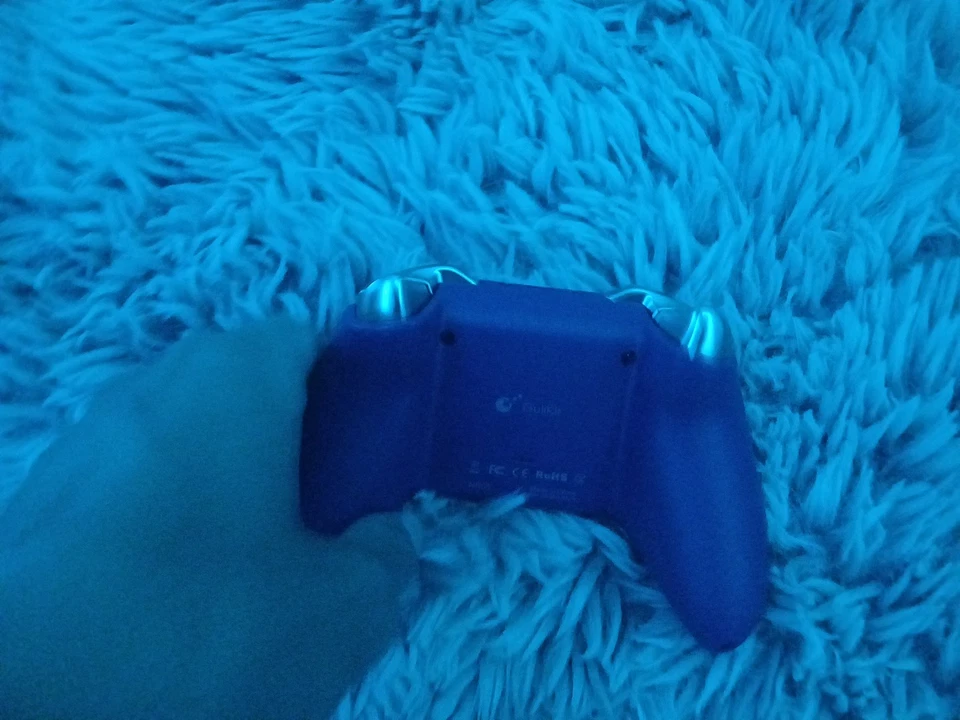 Controlador para juegos Amazon Luna Cloud - negro Foto 2 de 3