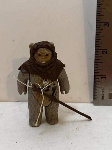 Star Wars 6 inch figure Loose w/Accessory & Backing Card – Chief Chirpa (372)