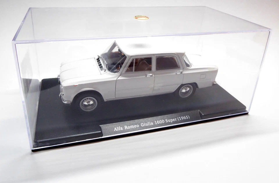 ALFA ROMEO GIULIA 1600 SUPER 1:24 - Leo Models in Vitrine 1:24 # 999 - Bild 1 von 2