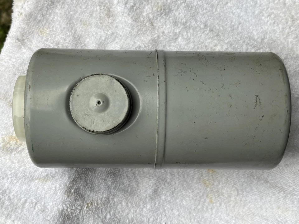 Nuevo tanque de gasolina vintage sin usar para mini bicicleta Go Kart indicador de gasolina en extremo REM Mfg Foto 4 de 4