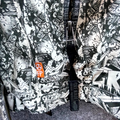 Grenade Fatigue Project Ski Jacket M White Black Hood Sketch Graffiti Snowboard - Picture 5 of 12