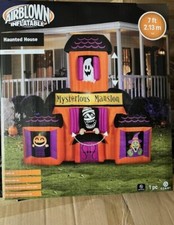 Gemmy Inflatable Haunted House Mysterious Mansion Airblown Inflatable 7 Feet
