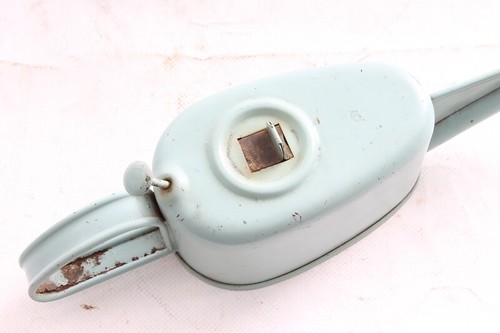 alte Öl Spritze Öl Kanne Kännchen Fett Spritze Oldtimer Ölkanne - Bild 6 von 9