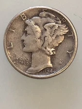 1944 10C Mercury Dime. XF