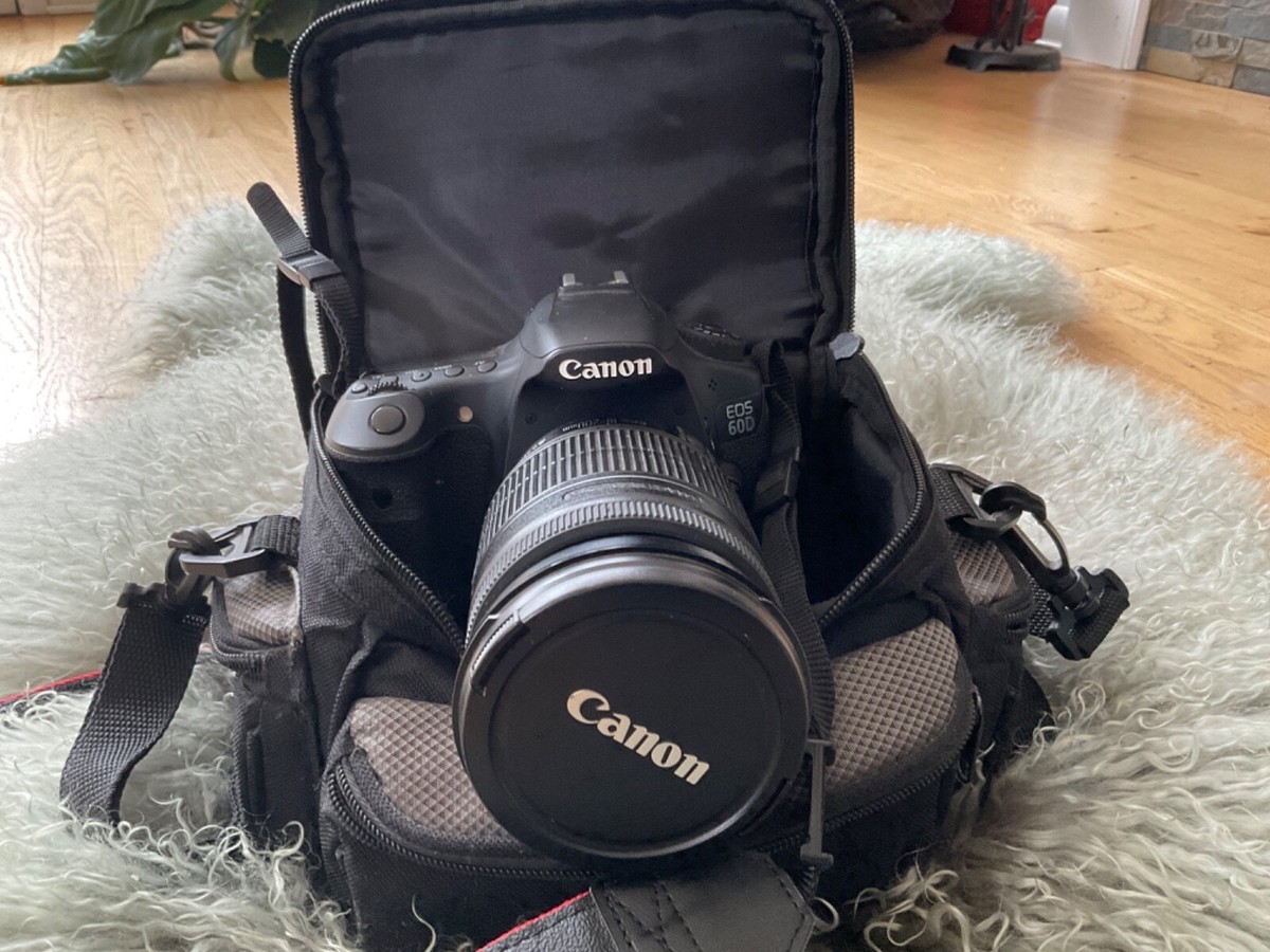 Canon EOS 60D 18.0MP Digital SLR Camera - Black (Kit w/ EF-S Canon EOS 60D 18.0MP Digital SLR Camera - Black (Kit w/ EF-S