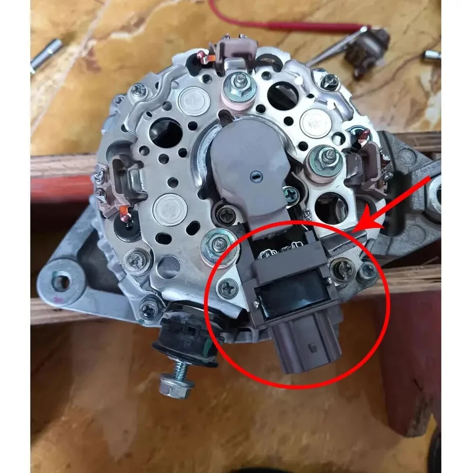 Regulador de voltaje del alternador 4 pines para Lexus ES350 para Toyota Avalon Camry RAV4 Foto 2 de 4