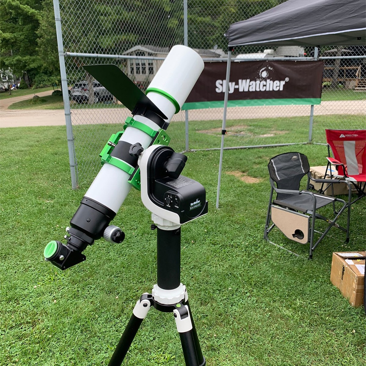 Sky-Watcher Heliostar 76mm f/8.3 H-Alpha Solar Telescope