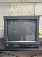 PELCO PMCS17A MONITOR COLOR 17" NTSC PAL 700TVL CCTV MONITOR