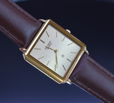 Vintage Orient Quartz Gold Tone Rectangle Tank Watch 1980s Mirror Bezel Japan