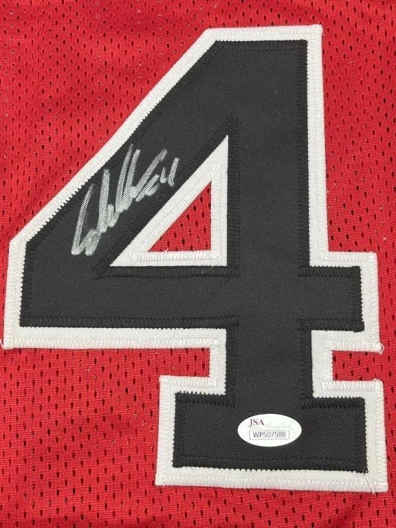 Lauri Markkanen Chicago Bulls Signed Autographed custom jersey  JSA COA - Image 3 of 4